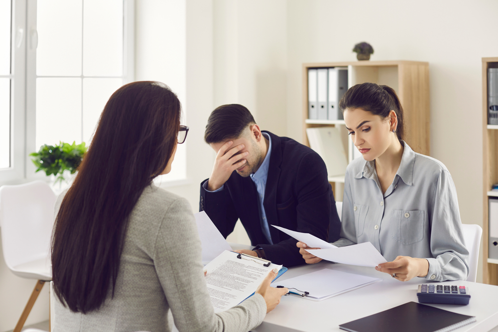 South Carolina Eviction Laws: Explained in Detail (2023) South Carolina Eviction Laws: Explained in Detail (2023)
